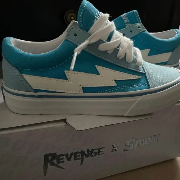 Light Blue Revenge X Storms ⭐️